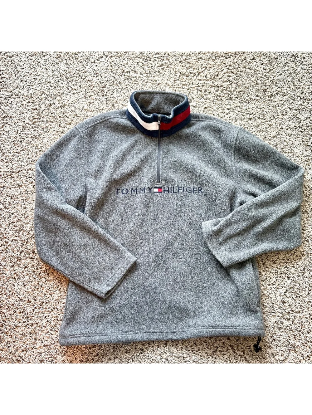 Tommy Hilfiger Mens 2000s Y2K Fleece Gray Pullover Size M Vintage Fall Warm
